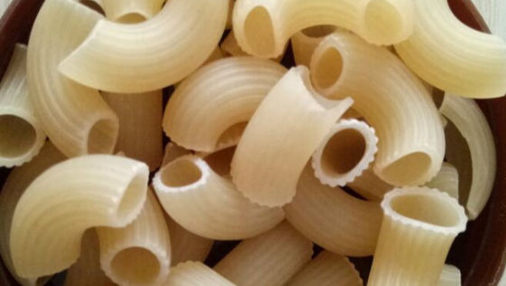 Multifunctional Stainless Steel Macaroni Pasta Processing Extruder with Customization